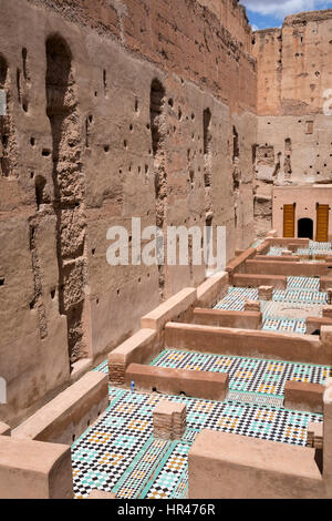 Marrakesch, Marokko.  El-Badi-Palast, 16. Jahrhundert.  Reste der Zimmer für Gäste. Stockfoto