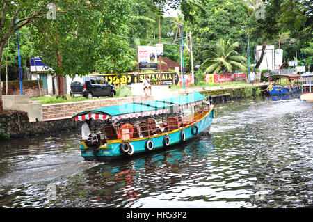 Verliebe dich in Alleppey Backwaters, Kerala Indien, (Foto Copyright © Saji Maramon) Stockfoto