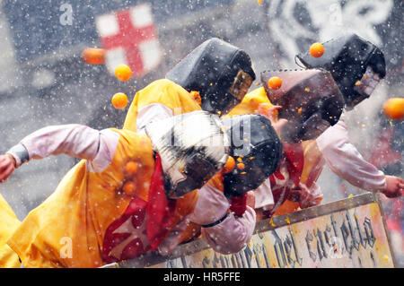 Ivrea Karneval, Momente aus der Schlacht von Organen Stockfoto