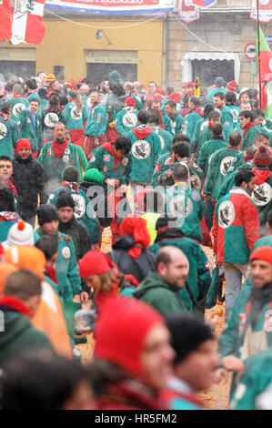 Ivrea Karneval, Momente aus der Schlacht von Organen Stockfoto