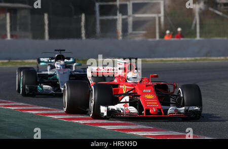 Ferrari Sebastian Vettel während Tag eines Tests vor der Formel1 Saison 2017 auf dem Circuit de Catalunya, Barcelona. Stockfoto