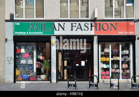 Milan Fashion Großhändler in Commercial Road, London, UK. Stockfoto