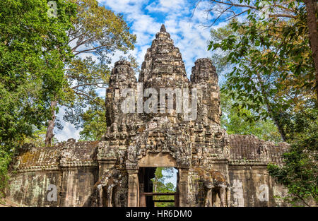 Das Siegestor von Angkor Thom, Kambodscha Stockfoto