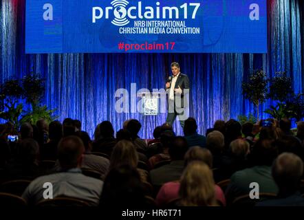 Orlando, Florida, USA. 27. Februar 2017. Fox News Host SEAN HANNITY befasst sich verkünden 17, religiöse Sender internationale christliche Medien Nationalkonvent. Bildnachweis: Brian Cahn/ZUMA Draht/Alamy Live-Nachrichten Stockfoto