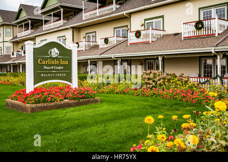 Die Carlisle Inn in Walnut Creek, Ohio, USA. Stockfoto