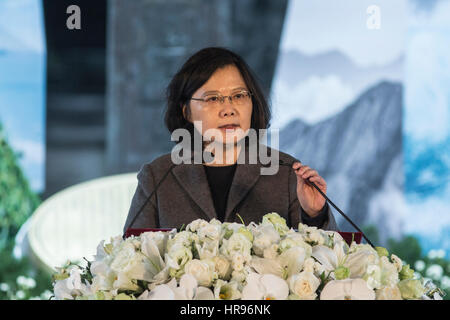 Taipei, Taiwan. 28. Februar 2017. Präsident von Taiwan Tsai Ing-Wen besucht die 70. Jubiläums-Veranstaltung des 228 Vorfalls in Taipeh am 28. Februar 2017. Bildnachweis: Chan Long Hei/Pacific Press/Alamy Live-Nachrichten Stockfoto