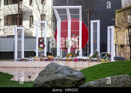 Replik von Shaheed Minar Denkmal, Alta Ali Park, East London, UK Stockfoto