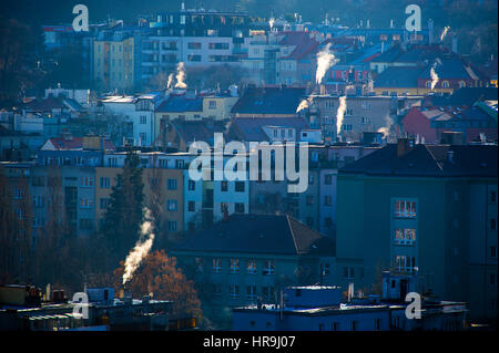 Prag im Winter inversion Stockfoto