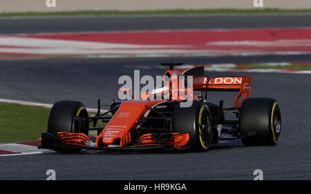 McLaren Fahrer Stoffel Vandoorne tagsüber zwei des Tests vor der Formel1 Saison 2017 auf dem Circuit de Catalunya, Barcelona. Stockfoto