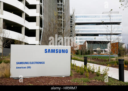 Ein Logo Zeichen außerhalb einer Einrichtung von Samsung Electronics America, Inc., in San Jose, Kalifornien, am 18. Februar 2017 besetzt. Stockfoto