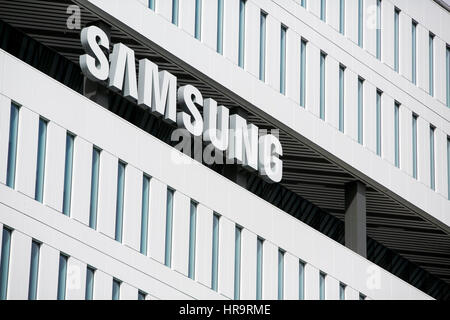 Ein Logo Zeichen außerhalb einer Einrichtung von Samsung Electronics America, Inc., in San Jose, Kalifornien, am 18. Februar 2017 besetzt. Stockfoto