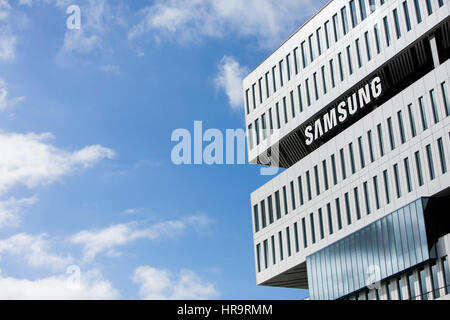 Ein Logo Zeichen außerhalb einer Einrichtung von Samsung Electronics America, Inc., in San Jose, Kalifornien, am 18. Februar 2017 besetzt. Stockfoto