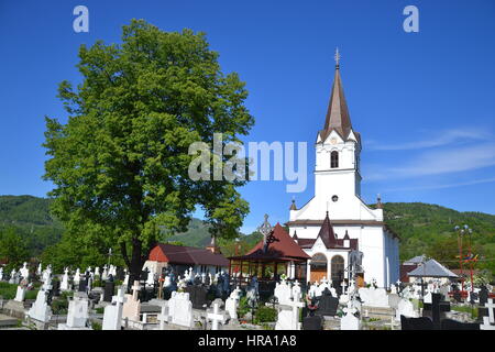 In der Stadt Viseu de Sus gibt es viele Kulturen. Die Religion ist sehr wichtig. Diese Kirche verwendet, griechisch katholisch zu sein, jetzt ist es orthodoxe. Stockfoto