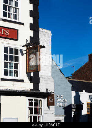 Schloss Gewölbe, Pub und Restaurant im alten Krankenhaus für sechs Armen Folk Knaresborough North Yorkshire England Stockfoto