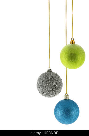 Drei Weihnachtskugeln über dem weißen Hintergrund isoliert Stockfoto