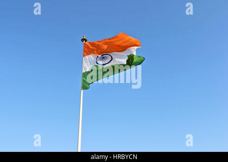 Diese 60 Fuß Breite und 90 Fuß in der Länge Tiranga, die Nationalflagge gehisst auf Rajiv Chowk, Neu-Delhi Indien Stockfoto