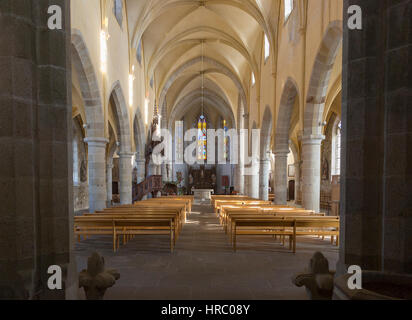 Kirche Notre-Dame de Plouguiel, Frankreich gebaut zwischen 1869 und 1871 war der Architekt Alphonse Guepin und die Kirche wurde von Louis Kerguenou gebaut. Stockfoto