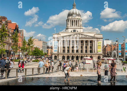 Rathaus auf dem alten Marktplatz in Nottingham, Nottinghamshire, England, Großbritannien. Das Council House Auf Dem alten Marktplatz in der Innenstadt von N Stockfoto