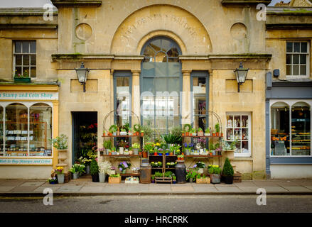 Blumenladen auf Pulteney Bridge, Bad Stockfoto