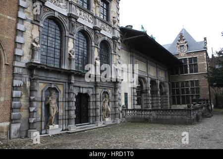 Rubens House (Rubenshuis) Museum, Wapper quadratisch, Antwerpen, Belgien. Innenhof und Garten. Stockfoto