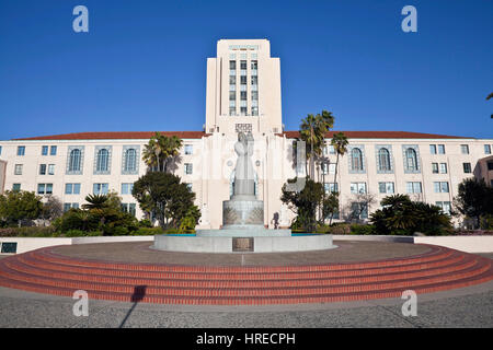 San Diego, Kalifornien, USA - 24. März 2011: Die Altstadt von San Diego und County Administration Building. Stockfoto