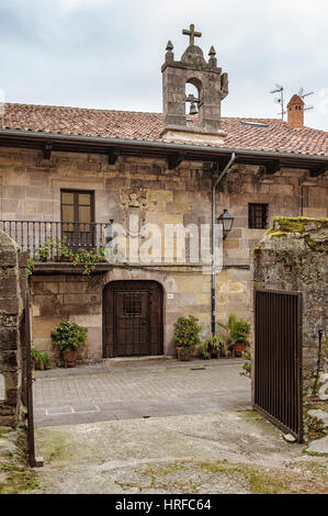 Königsweg der Stadt Cartes, Castañeda County gehört zu den Marquis von Aguilar de Campoo, Kantabrien, Spanien Stockfoto