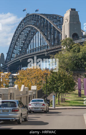 Sydney Harbour Bridge, New-South.Wales, Australien im Geschäftsviertel der Innenstadt von Sydney ist das ikonische Bild. Den Spitznamen "The Kleiderbügel" von den Einheimischen Stockfoto