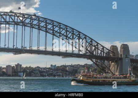 Sydney Harbour Bridge, New-South.Wales, Australien im Geschäftsviertel der Innenstadt von Sydney ist das ikonische Bild. Den Spitznamen "The Kleiderbügel" von den Einheimischen Stockfoto