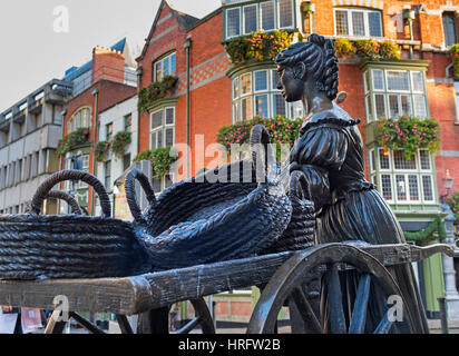 Molly Malone Statue Dublin Irland Stockfoto