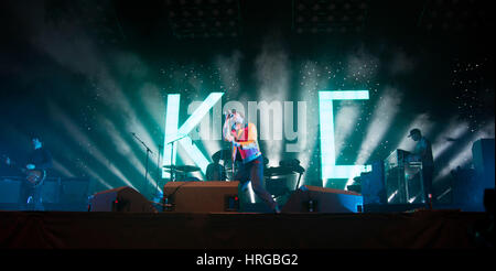 London, UK. 1. März 2017. Kaiser Chiefs führen an der O2 Arena London am 1. März 2017 in London, England. Bildnachweis: Das Foto Zugang/Alamy Live-Nachrichten Stockfoto