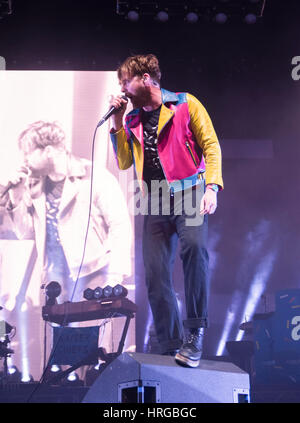 London, UK. 1. März 2017. Kaiser Chiefs führen an der O2 Arena London am 1. März 2017 in London, England. Bildnachweis: Das Foto Zugang/Alamy Live-Nachrichten Stockfoto