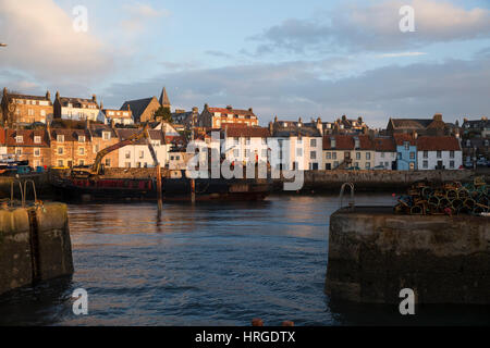 St Monans, UK. 2. März 2017. Sonnenaufgang über St Monan In Schottland Credit: Keith Larby/Alamy Live-Nachrichten Stockfoto