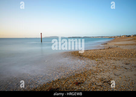 Weymouth Bucht, Dorset, UK. 2. März 2017. Eine klare und scharfe Frühlingsmorgen über Weymouth Bucht, der erste schöne Tag des Frühlings. © Dan Tucker/Alamy Live-Nachrichten Stockfoto