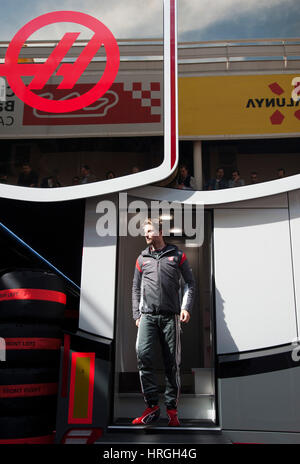 Barcelona, Spanien. 2. März 2017. Romain Grosjean, Fahrer des Haas-F1-Teams auf der Koppel, während der 4. Tag des Formel 1-Tests auf dem Circuit Catalunya. Bildnachweis: Pablo Freuku/Alamy Live-Nachrichten Stockfoto