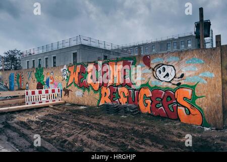 Berlin, Deutschland. 28. Februar 2017. Ein Flüchtling-Unterkunft an der Albert-Kuntz-Straße im Bezirk Berlin-Hellersdorf, 28. Februar 2017 in Berlin, Deutschland-Foto: picture-Alliance/Robert Schlesinger | weltweite Nutzung/Dpa/Alamy Live-Nachrichten Stockfoto