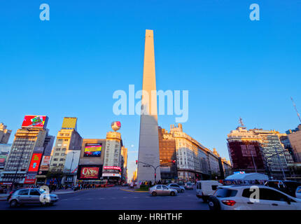 9 de Julio Avenue, Plaza De La Republica und Obelisco de Buenos Aires, Stadt Buenos Aires, Provinz Buenos Aires, Argentinien Stockfoto