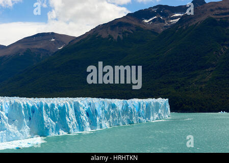 Perito Moreno Gletscher in den Parque Nacional de Los Glaciares (Los Glaciares National Park), UNESCO, Patagonien, Argentinien Stockfoto