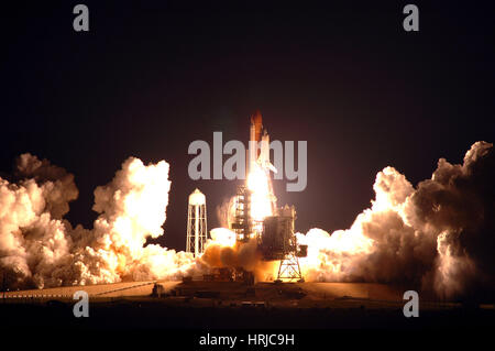 STS-123, Space Shuttle Endeavor starten, 2008 Stockfoto