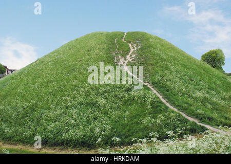 Castle Hill eine mittelalterliche Motte in verstärkten Eisenzeit Wälle der Wallburg in Thetford, Norfolk, Großbritannien konstruiert. Stockfoto