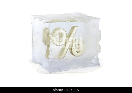 Prozentsatz Symbol in einem langsam schmelzen Ice Cube - Zinssatz freeze Konzept eingefroren Stockfoto