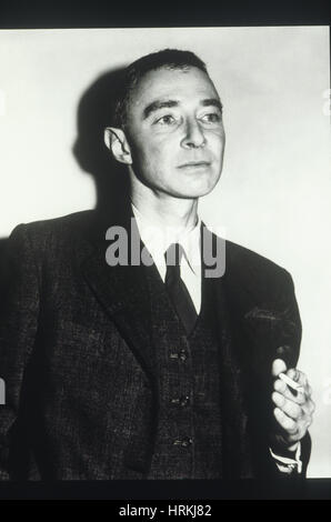 J. Robert Oppenheimer, US-amerikanischer Physiker Stockfoto