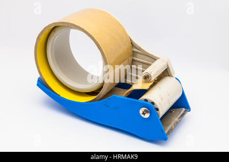 Klebstoff / Scotch Tape auf weißem Hintergrund ausgehen / isoliert Stockfoto