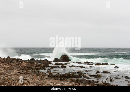 Atlantics Ozean Wellen Stockfoto