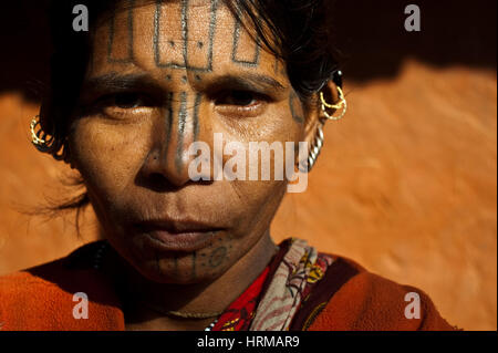 Frau aus der Kutia Kondh Stamm (Indien) Stockfoto