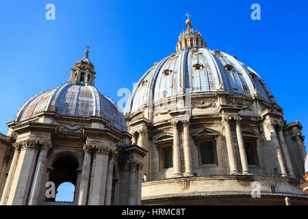 Außenseite des Capola Kuppel, Str. Peters Basilica, Vatikanstadt, Rom, Italien Stockfoto