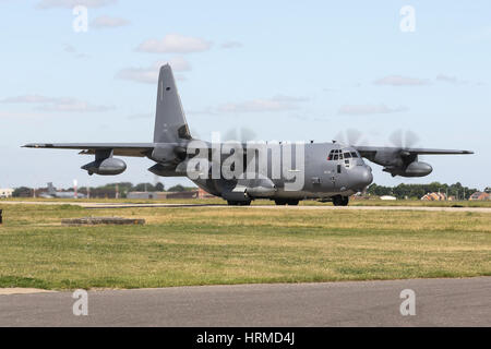 Vereinigte Staaten Luftwaffe Lockheed MC-130J Commando II - RAF Mildenhall Stockfoto