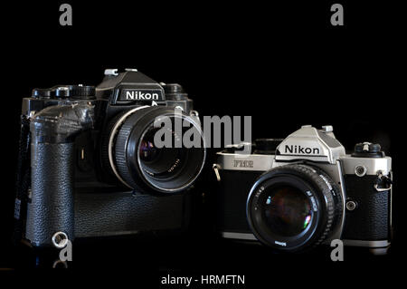 Vintage Nikon FM2 und FE-film-Kameras Stockfoto