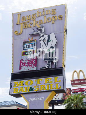 Werbung für die "Lachen Jackalope" Motel und Restaurant in Las Vegas, NV Sign. Stockfoto