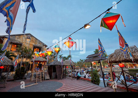 Hoi An Ancient Town in der Abenddämmerung. Provinz Quang Nam, Vietnam. Stockfoto