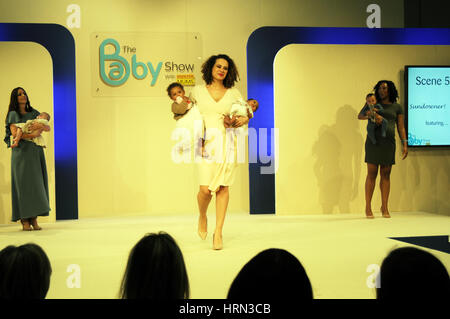 London, UK. 3. März 2017. Die Baby-Show im ExCel Centre. Bildnachweis: JOHNNY ARMSTEAD/Alamy Live-Nachrichten Stockfoto